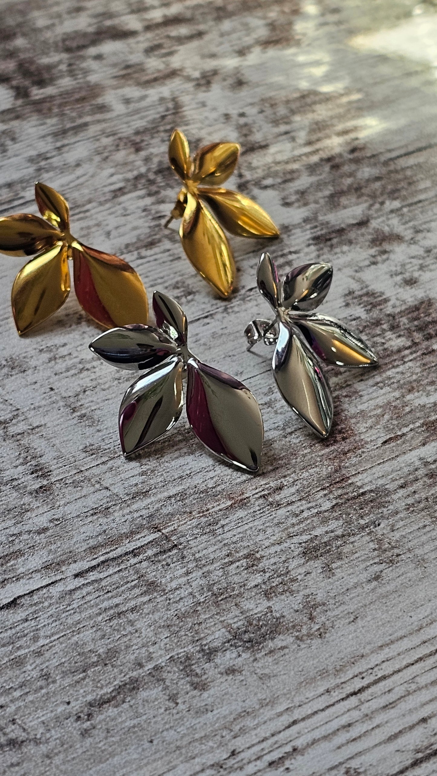 Boucles d'oreilles feuilles en acier inoxydable doré et argenté